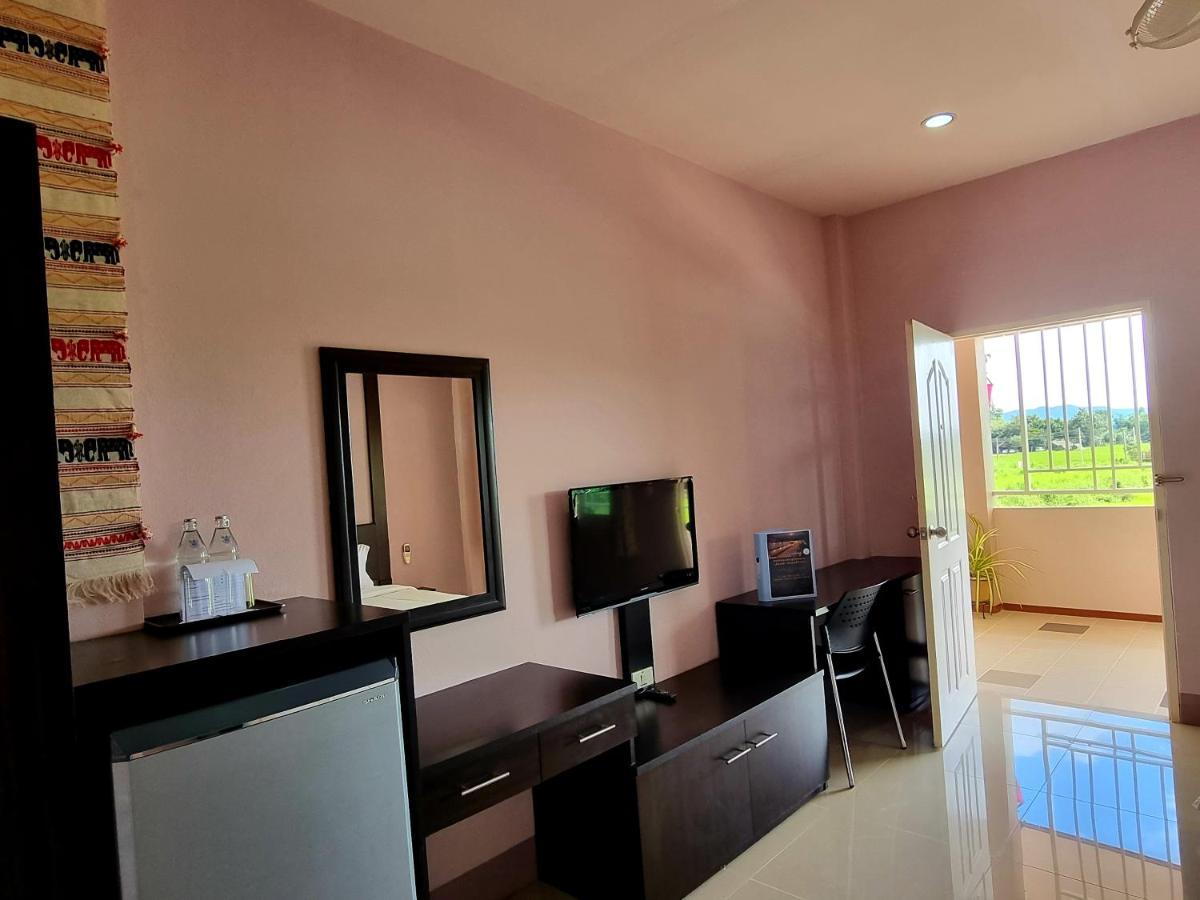 Chiangkham Grand Villa - Sha Certified Chiang Kham Exteriör bild